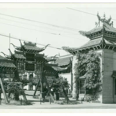 Postcard, Los Angeles, Chinatown, New Chinatown Gateway