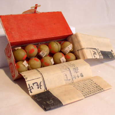 Lap Yuen medicine balls