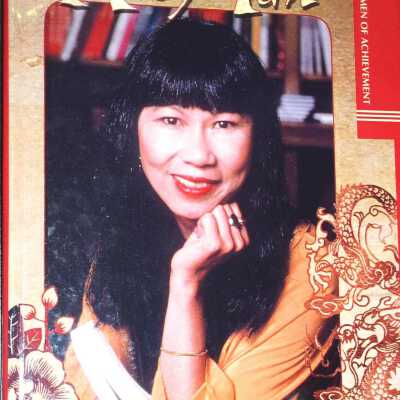 Amy Tan