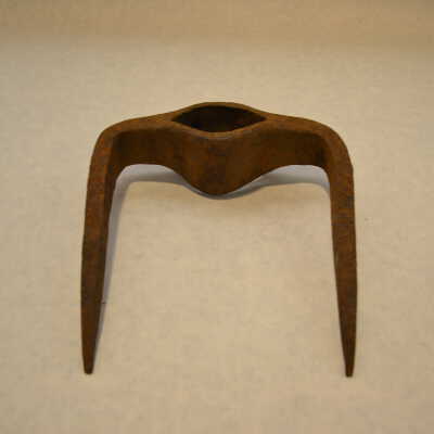 Modified pickaxe head