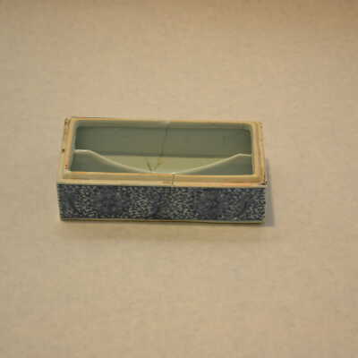 Cosmetic box