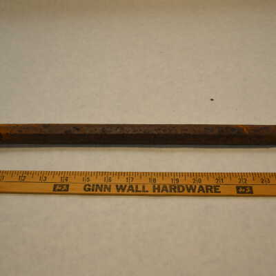 Rock drilling bit
