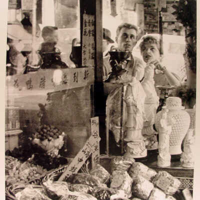 Photograph, Chinatown, Shoppers in window