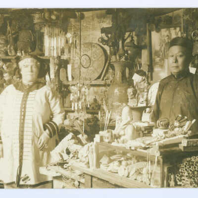 Mr. and Mrs. Wong Sun Yue Clemens