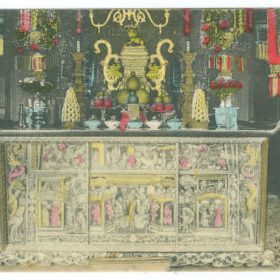 Postcard, Oregon, Portland, In a Chinese Joss House, Portland Ore.