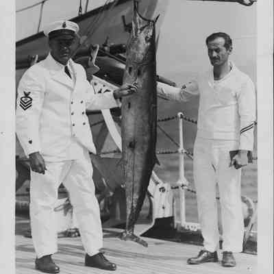 U.S.C.G. cutter Itasca with a 98 lb. fish - Ono.
