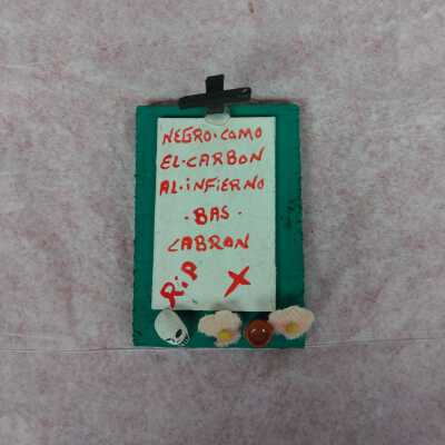 Miniature grave with Epitaph