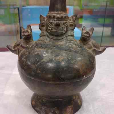 Peruvian Stirrup Vessel