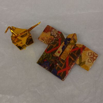 Origami Crane and Haori pin