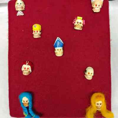 Miniature Skull Pins