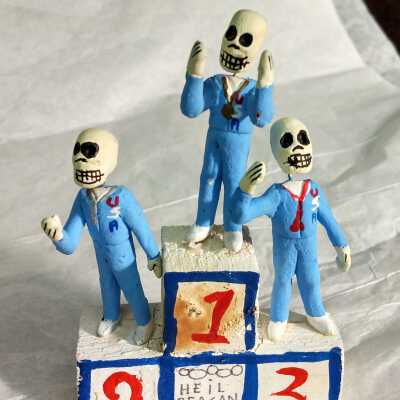 Miniature "Heil Reagan 1984"