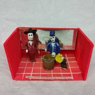 Wooden Miniature "Confesion Voluntaria de un Colombiano"