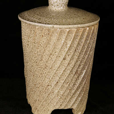 Fluted Pot