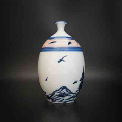 Small White & Blue w/Birds Vase