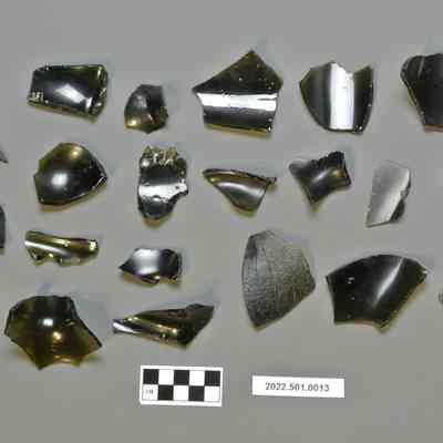 Dark Glass Shards