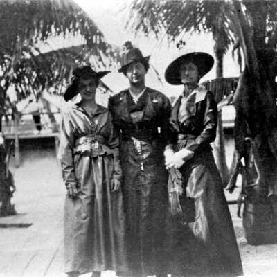 Ladies arriving at Long Key Fishing Camp