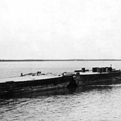 Barge