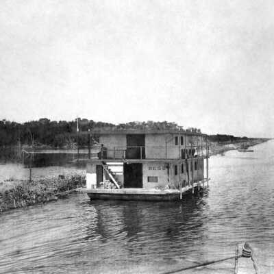 "Bess" Barge