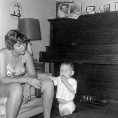 Lenora Albury and Carol