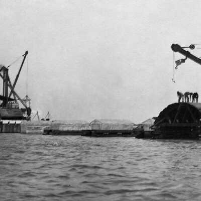 Floating Concrete Plant