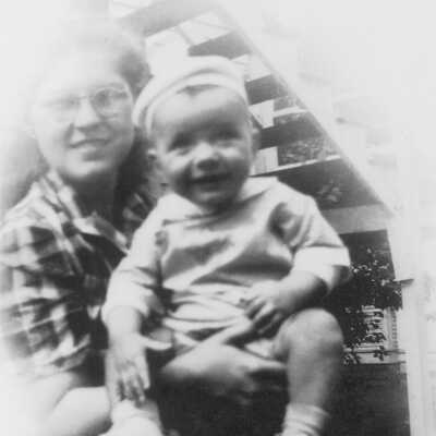 Bruce 1943