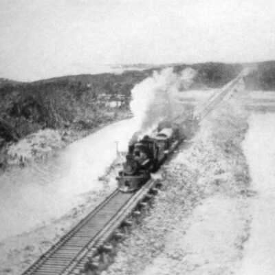 Train crossing at Snake Creek