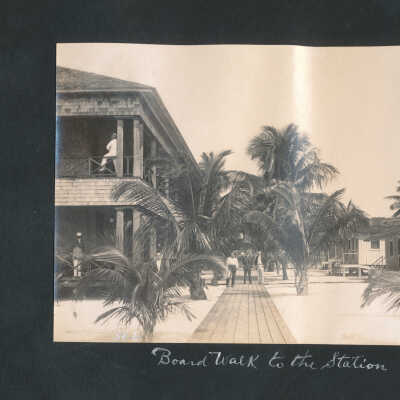 Boardwalk to the Station