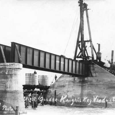 Laying Girder at Knight's Key