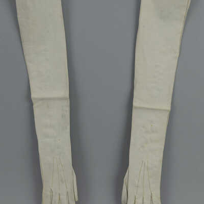 Glove