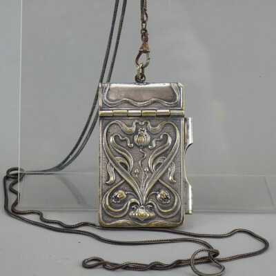 Chatelaine