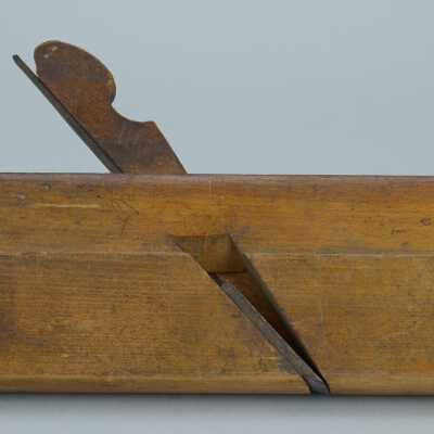 Plane, Molding