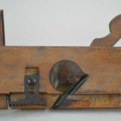 Plane, Molding