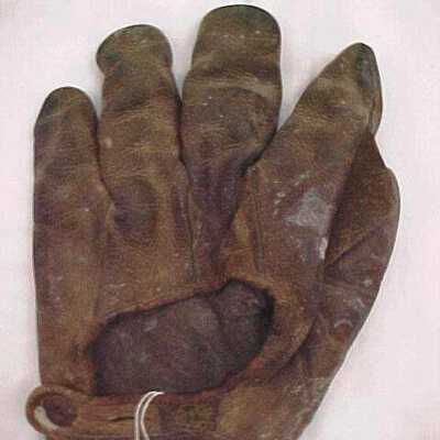 Glove, Fielder's