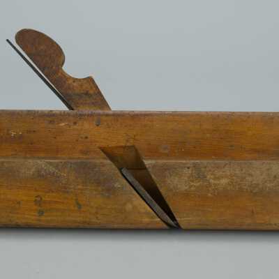 Plane, Molding