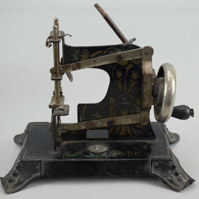 Machine, Sewing