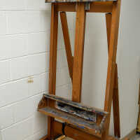 Easel