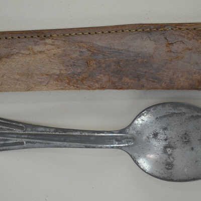 Spoon, Eating