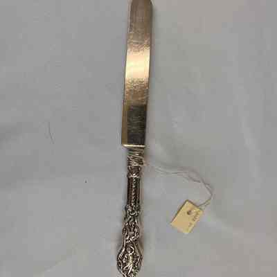Knife