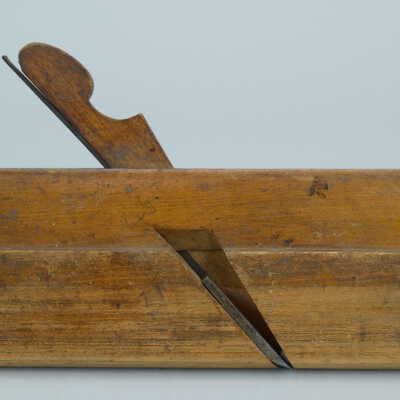 Plane, Molding