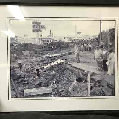 Onlookers admiring the Trench after the water has receded