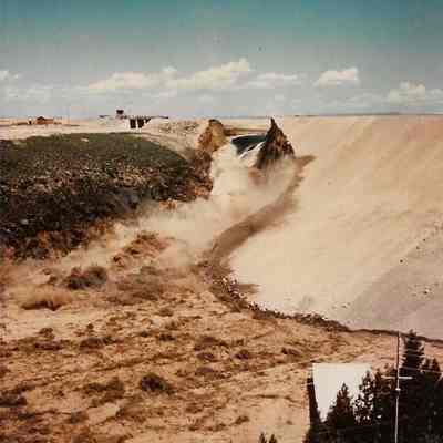 Dale Howard Photo of Teton Dam Failure