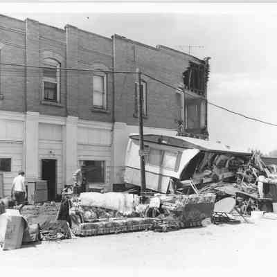 Trailer House next to building