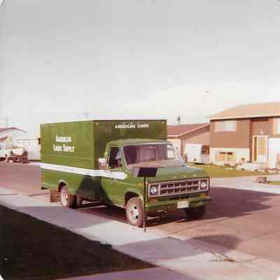 American Linen Supply Green Truck