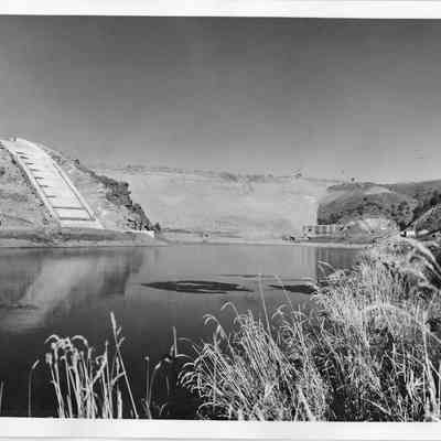 Completed Teton Dam before Failure