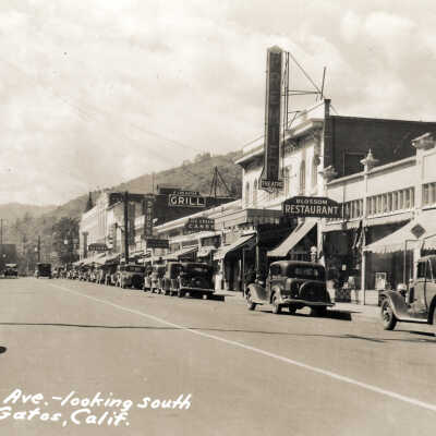 1935 Looking south on Santa Cruz Avenue