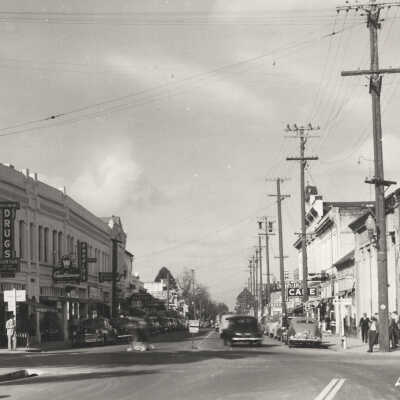 1939 Santa Cruz Avenue and Main Street