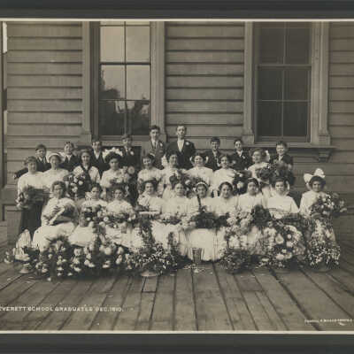 Everett School Graduates