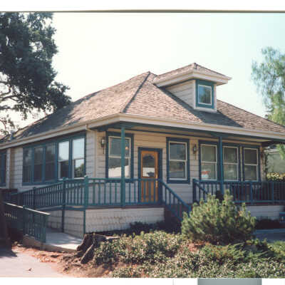 University Avenue House