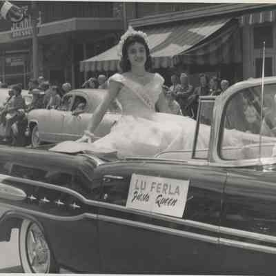 1957 Fiesta de Los Gatos Parade