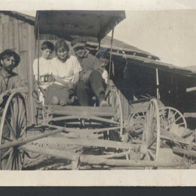 Alma - Farm scene
